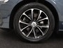 Volvo V60 2.0 B3 Momentum | Trekhaak | Stoelverwarming | Adaptive cruise | Carplay | Stuurverwarming | Full LED | Digital Cockpit | Parkeerhulp | 17'' | Bluetooth | Climate control