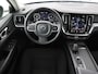 Volvo V60 2.0 B3 Momentum | Trekhaak | Stoelverwarming | Adaptive cruise | Carplay | Stuurverwarming | Full LED | Digital Cockpit | Parkeerhulp | 17'' | Bluetooth | Climate control