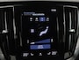 Volvo V60 2.0 B3 Momentum | Trekhaak | Stoelverwarming | Adaptive cruise | Carplay | Stuurverwarming | Full LED | Digital Cockpit | Parkeerhulp | 17'' | Bluetooth | Climate control