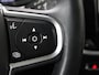Volvo V60 2.0 B3 Momentum | Trekhaak | Stoelverwarming | Adaptive cruise | Carplay | Stuurverwarming | Full LED | Digital Cockpit | Parkeerhulp | 17'' | Bluetooth | Climate control
