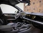 Porsche Cayenne Coupé 3.0 E-Hybrid Black Edition | SportDesign | Achterasbesturing | Head-Up Display | InnoDrive |