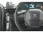 Peugeot e-2008 EV Allure 50 kWh | SOH=96.7 % | 3 Fase Laadfunctie | Camera | Navigatie | Parkeersensoren | Apple Carplay
