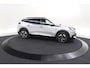 Peugeot e-2008 EV Allure 50 kWh | SOH=96.7 % | 3 Fase Laadfunctie | Camera | Navigatie | Parkeersensoren | Apple Carplay
