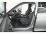 Peugeot e-2008 EV Allure 50 kWh | SOH=96.7 % | 3 Fase Laadfunctie | Camera | Navigatie | Parkeersensoren | Apple Carplay