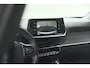 Peugeot e-2008 EV Allure 50 kWh | SOH=96.7 % | 3 Fase Laadfunctie | Camera | Navigatie | Parkeersensoren | Apple Carplay