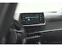 Peugeot e-2008 EV Allure 50 kWh | SOH=96.7 % | 3 Fase Laadfunctie | Camera | Navigatie | Parkeersensoren | Apple Carplay