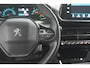 Peugeot e-2008 EV Allure 50 kWh | SOH=96.7 % | 3 Fase Laadfunctie | Camera | Navigatie | Parkeersensoren | Apple Carplay