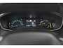 Peugeot e-2008 EV Allure 50 kWh | SOH=96.7 % | 3 Fase Laadfunctie | Camera | Navigatie | Parkeersensoren | Apple Carplay