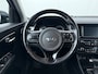 Kia Niro Hybrid 1.6 GDi DynamicLine - Cruise Control - Lichtmetalen Velgen - Navigatie - Climate Control - Apple/Android Carplay - Virena Zekerheidspakket €895