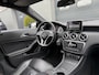 Mercedes-Benz A-klasse 180 AMG | Panoramadak | Camera | Navigatie | Privacy Glass | Stoelverwarming |