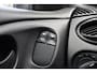 Ford Focus 1.6 16V Trend Automaat - Airco, Trekhaak