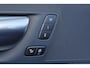 Volvo XC60 Recharge T8 AWD R-Design - Panorama/schuifdak - IntelliSafe Assist & Surround - 360º Camera - Adaptieve LED koplampen - Verwarmde voorstoelen & stuur - Parkeersensoren voor & achter - Elektr. bedienb. bestuurdersstoel met geheugen - Inklapbare trekhaak - 19' LMV