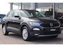 Volkswagen T-Roc 1.5 TSI 150pk DSG Style | Trekhaak | Apple Carplay | PDC | Adaptive Cruise