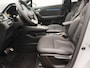 Renault Captur E-Tech full hybrid 160 esprit Alpine | Demo | Pack Light & Sound Harman Kardon met elektrisch bedienbaar panoramadak | OpenR link met 10,4” touchscreen en Google integratie | Lichtmetalen velgen 19” Rochefort |