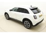 Fiat 600 1.2 Hybrid La Prima | Camera | Elektrische achterklep | 18'' lichtmetalen velgen | Lederen bekleding | Stoelmassage
