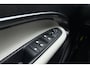 Fiat 600 1.2 Hybrid La Prima | Camera | Elektrische achterklep | 18'' lichtmetalen velgen | Lederen bekleding | Stoelmassage