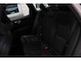 Volvo XC60 T6 Plug-in hybrid AWD Plus Dark | Verwarmbare voorstoelen + achterbank | Apple carplay/Android auto | Verwarmbaar stuurwiel | 19 inch Lichtmetalen velgen | 360 graden camera | Elektrisch verstelbare stoelen met memory | Blind spot | Keyless-entry | Trekhaak