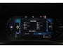Volvo XC60 T6 Plug-in hybrid AWD Plus Dark | Verwarmbare voorstoelen + achterbank | Apple carplay/Android auto | Verwarmbaar stuurwiel | 19 inch Lichtmetalen velgen | 360 graden camera | Elektrisch verstelbare stoelen met memory | Blind spot | Keyless-entry | Trekhaak