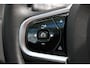 Volvo XC60 T6 Plug-in hybrid AWD Plus Dark | Verwarmbare voorstoelen + achterbank | Apple carplay/Android auto | Verwarmbaar stuurwiel | 19 inch Lichtmetalen velgen | 360 graden camera | Elektrisch verstelbare stoelen met memory | Blind spot | Keyless-entry | Trekhaak