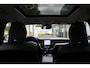 Volvo XC60 T6 Plug-in hybrid AWD Plus Dark | Verwarmbare voorstoelen + achterbank | Apple carplay/Android auto | Verwarmbaar stuurwiel | 19 inch Lichtmetalen velgen | 360 graden camera | Elektrisch verstelbare stoelen met memory | Blind spot | Keyless-entry | Trekhaak