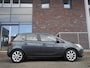 Opel Corsa 1.4 Favourite | Navigatie | Airco | Lichtmetalen velgen | Trekhaak | Parkeersensoren achter | 5 deurs | Cruise control
