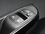 Opel Corsa 1.4 Favourite | Navigatie | Airco | Lichtmetalen velgen | Trekhaak | Parkeersensoren achter | 5 deurs | Cruise control