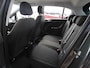 Opel Corsa 1.4 Favourite | Navigatie | Airco | Lichtmetalen velgen | Trekhaak | Parkeersensoren achter | 5 deurs | Cruise control