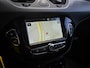 Opel Corsa 1.4 Favourite | Navigatie | Airco | Lichtmetalen velgen | Trekhaak | Parkeersensoren achter | 5 deurs | Cruise control