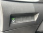 Peugeot e-2008 EV GT Avantage 54 kWh | Camera | elektrisch verstelbare stoelen | stoelverwarming | Adaptieve cruise control | 3D cockpit