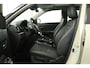 Suzuki Vitara 1.4 Boosterjet Smart Hybrid Special Edition | Cliamet control | Cruise control adaptive | zwarte lichtmetalen velgen | Oranje Stiksels | Apple carplay, Android auto | Stoelverwarming | Navigatie |