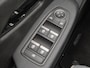 Renault Megane E-Tech EV40 Boost Charge Equilibre / SOH 99,86 / Dealer onderhouden / All season banden / CCS snelladen / Achteruitrijcamera / Navigatie via Apple Carplay of Android Auto / Cruise control / Draadloze telefoon lader /