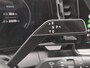 Renault Megane E-Tech EV40 Boost Charge Equilibre / SOH 99,86 / Dealer onderhouden / All season banden / CCS snelladen / Achteruitrijcamera / Navigatie via Apple Carplay of Android Auto / Cruise control / Draadloze telefoon lader /