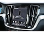 Volvo V60 2.0 T6 Plug-in hybrid AWD Plus Dark | Leder | Trekhaak | Achteruitrijcamera