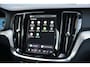 Volvo V60 2.0 T6 Plug-in hybrid AWD Plus Dark | Leder | Trekhaak | Achteruitrijcamera