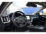 Volvo V60 2.0 T6 Plug-in hybrid AWD Plus Dark | Leder | Trekhaak | Achteruitrijcamera