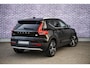 Volvo XC40 1.5 T4 Recharge Inscription | Plug-in Hybrid (PHEV) | Achteruitrijcamera | Parkeersensoren | Verwarmde Voorruit | Lederen Bekleding | Navigatie | Apple Carplay | Android Auto | Stoelverwarming