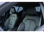 Volvo XC40 1.5 T4 Recharge Inscription | Plug-in Hybrid (PHEV) | Achteruitrijcamera | Parkeersensoren | Verwarmde Voorruit | Lederen Bekleding | Navigatie | Apple Carplay | Android Auto | Stoelverwarming