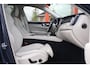 Volvo XC60 T6 Recharge AWD Ultimate Bright | Long Range | Stoelverwarmig | Trekhaak | 360° Camera | Leder | Pilot Assist | Keyless
