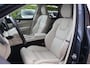 Volvo XC60 T6 Recharge AWD Ultimate Bright | Long Range | Stoelverwarmig | Trekhaak | 360° Camera | Leder | Pilot Assist | Keyless