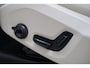 Volvo XC60 T6 Recharge AWD Ultimate Bright | Long Range | Stoelverwarmig | Trekhaak | 360° Camera | Leder | Pilot Assist | Keyless