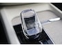 Volvo XC60 T6 Recharge AWD Ultimate Bright | Long Range | Stoelverwarmig | Trekhaak | 360° Camera | Leder | Pilot Assist | Keyless