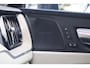 Volvo XC60 T6 Recharge AWD Ultimate Bright | Long Range | Stoelverwarmig | Trekhaak | 360° Camera | Leder | Pilot Assist | Keyless