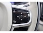 Volvo XC60 T6 Recharge AWD Ultimate Bright | Long Range | Stoelverwarmig | Trekhaak | 360° Camera | Leder | Pilot Assist | Keyless