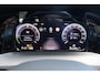 Volkswagen Golf 1.5 eHybrid 272pk GTE | SoH 100% | Panoramadak | Trekhaak | Head-up | Leder