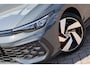 Volkswagen Golf 1.5 eHybrid 272pk GTE | SoH 100% | Panoramadak | Trekhaak | Head-up | Leder