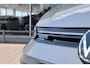 Volkswagen Golf 1.5 eHybrid 272pk GTE | SoH 100% | Panoramadak | Trekhaak | Head-up | Leder