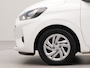 Hyundai i10 1.0 Comfort 4 zits | Apple Carplay | Connected services | | Spraakbediening | Armleuning bestuurdersstoel | Cruise control | Bluetooth |