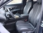 Peugeot 3008 SUV GT-Line 130pk Automaat | Trekhaak | Navigatie | All-weather banden | Apple en Android