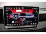 Volkswagen Tiguan R-Line Edition 1.5 TSI eHybrid 272pk DSG Automaat Trekhaak, Panoramadak, Adaptive cruise control, Black style, Elektrische achterklep, LED matrix koplampen