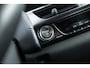 Lexus UX 250h Business Line | Groot Scherm | Camera